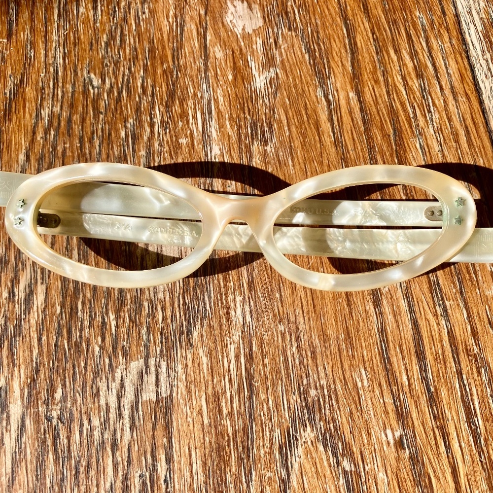 Pearlized Lucite Vintage Eyeglass Frame Never Worn